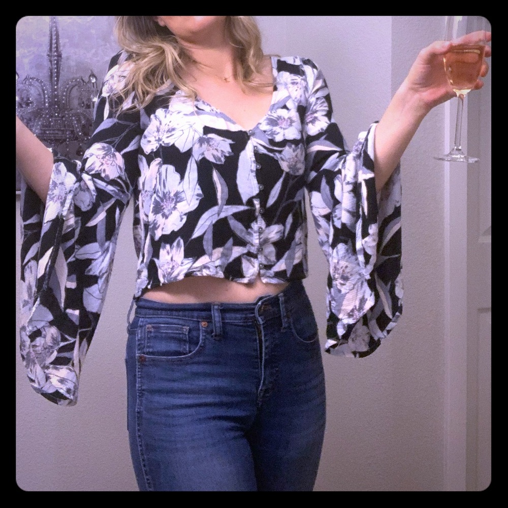 Billabong flowy long sleeve shirt.